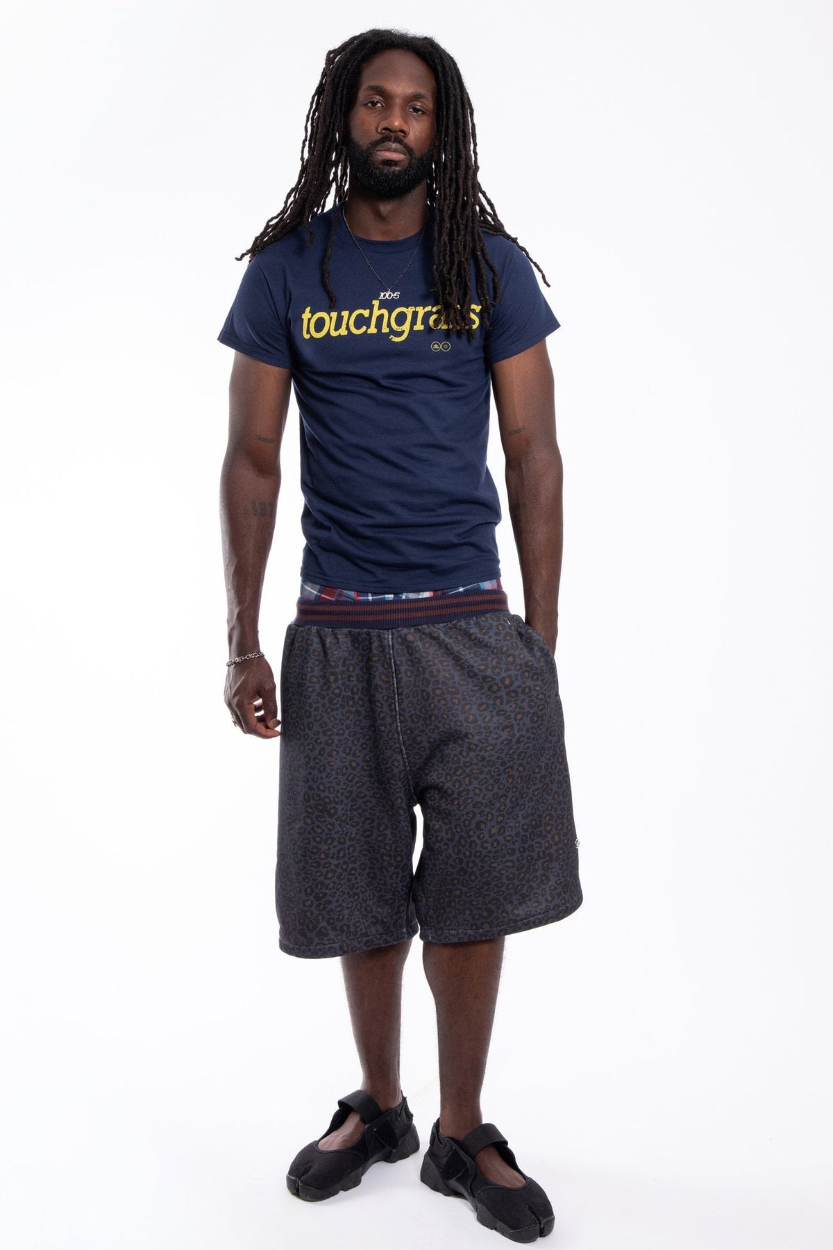 Touchgrass classic tee navy